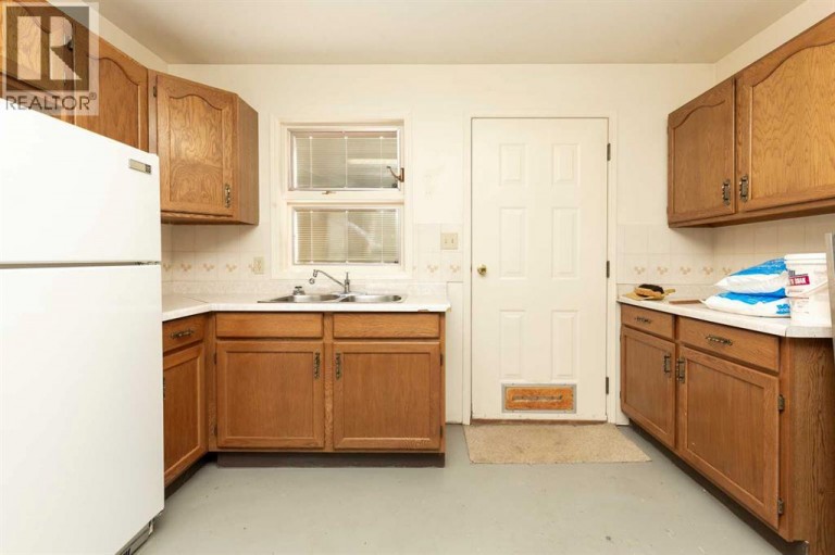 262 Fairway Drive, Coaldale, Alberta, T1M1H3