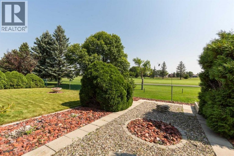 262 Fairway Drive, Coaldale, Alberta, T1M1H3