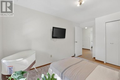 32 FARMINGTON DRIVE Brampton (Brampton East) Ontario photo 28