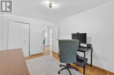 32 FARMINGTON DRIVE Brampton (Brampton East) Ontario photo 30