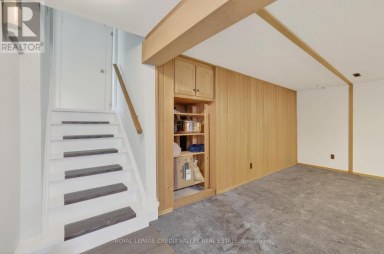32 FARMINGTON DRIVE Brampton (Brampton East) Ontario photo 33