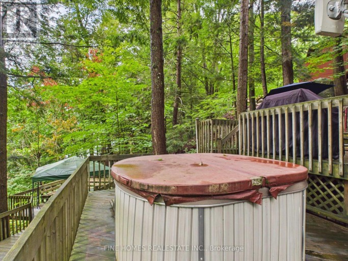 10 - 1326 WINDERMERE ROAD, Muskoka Lakes (Watt), Ontario, P0B1M0