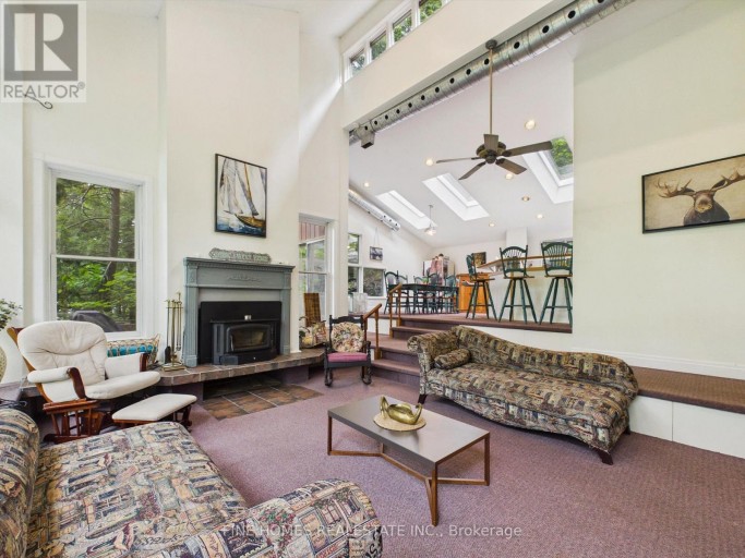 10 - 1326 WINDERMERE ROAD, Muskoka Lakes (Watt), Ontario, P0B1M0