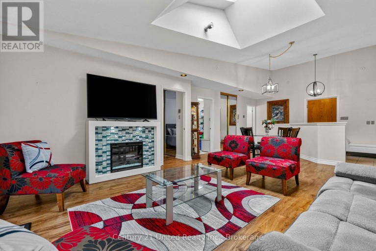 7 - 680 WHITAKER STREET, Peterborough (Ashburnham Ward 4), Ontario, K9H7J9