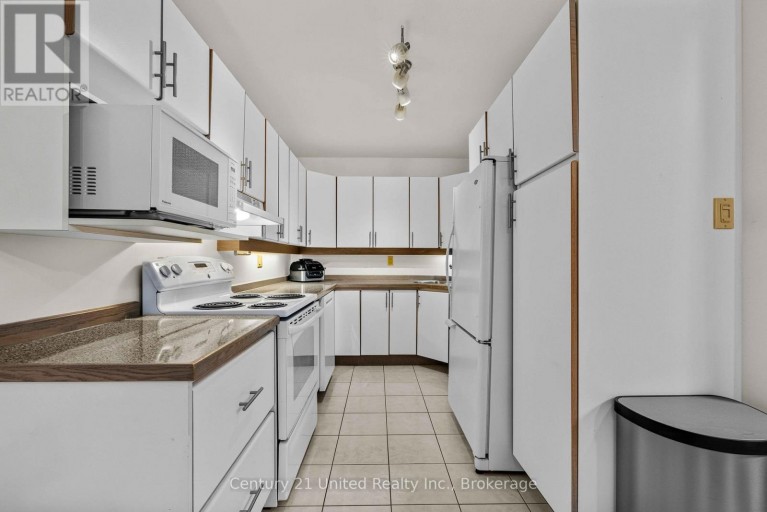 7 - 680 WHITAKER STREET, Peterborough (Ashburnham Ward 4), Ontario, K9H7J9