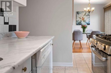 118 ZAPH AVENUE Toronto (Highland Creek) Ontario photo 19