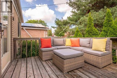 118 ZAPH AVENUE Toronto (Highland Creek) Ontario photo 2