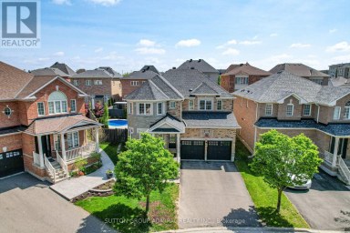 45 GAMLA ROAD Vaughan (Patterson) Ontario photo 1
