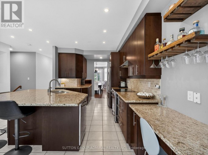 45 GAMLA ROAD, Vaughan (Patterson), Ontario, L6A0W5