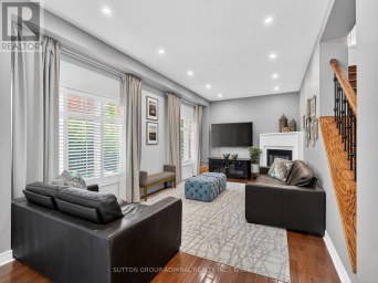 45 GAMLA ROAD Vaughan (Patterson) Ontario photo 17