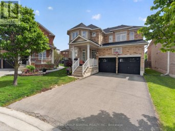 45 GAMLA ROAD Vaughan (Patterson) Ontario photo 2