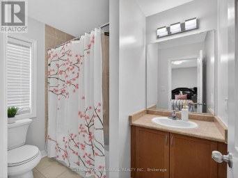 45 GAMLA ROAD Vaughan (Patterson) Ontario photo 26