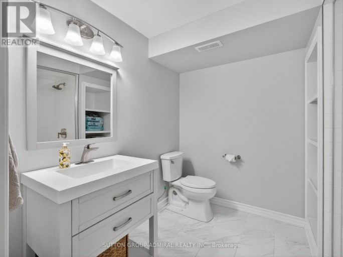 45 GAMLA ROAD, Vaughan (Patterson), Ontario, L6A0W5