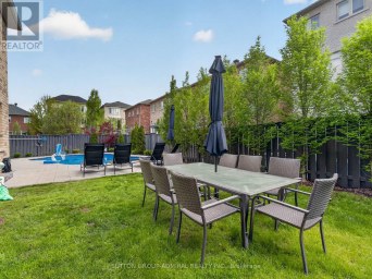 45 GAMLA ROAD Vaughan (Patterson) Ontario photo 49