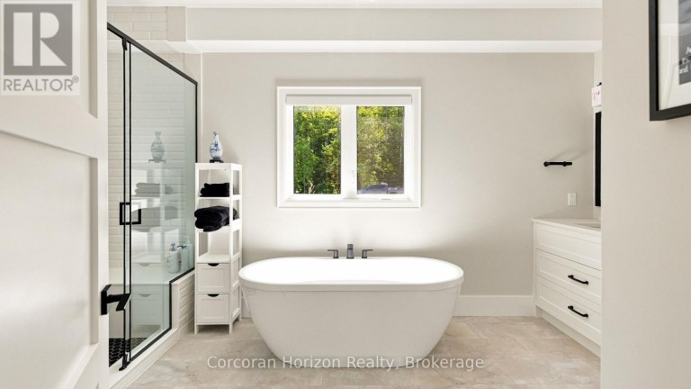 157 NICHOLSON ROAD, Georgian Bay (Baxter), Ontario, L0K1S0