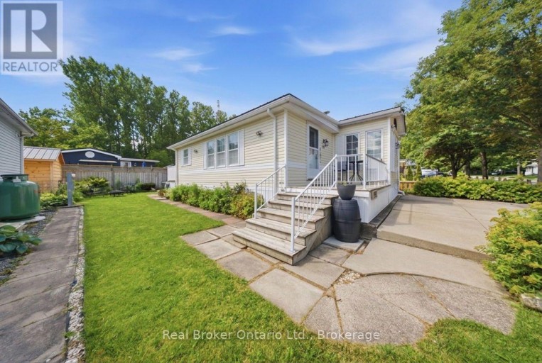 428 PINE PASS, Centre Wellington, Ontario, N1M2W5