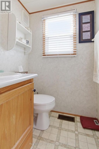 428 PINE PASS, Centre Wellington, Ontario, N1M2W5