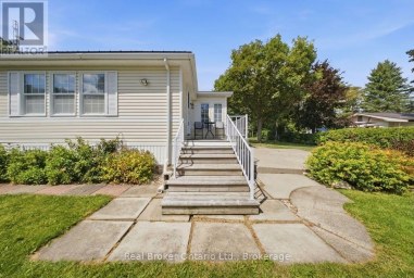 428 PINE PASS Centre Wellington Ontario photo 4