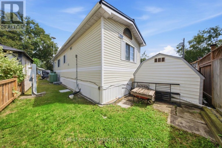 428 PINE PASS, Centre Wellington, Ontario, N1M2W5