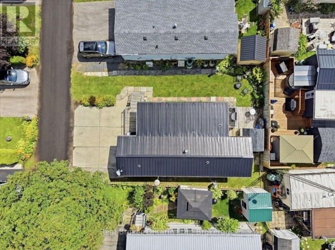 428 PINE PASS, Centre Wellington, Ontario, N1M2W5