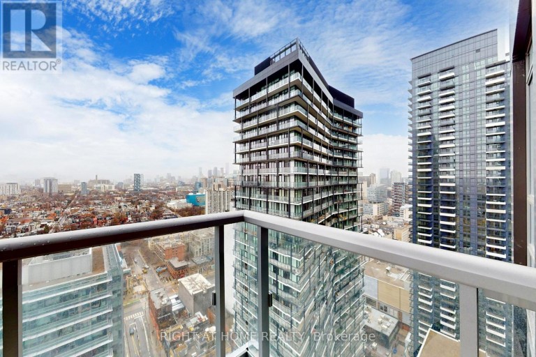 3302 - 108 PETER STREET, Toronto (Waterfront Communities), Ontario, M5V0W2
