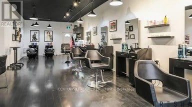 1173 QUEEN STREET E Toronto (South Riverdale) Ontario photo 1