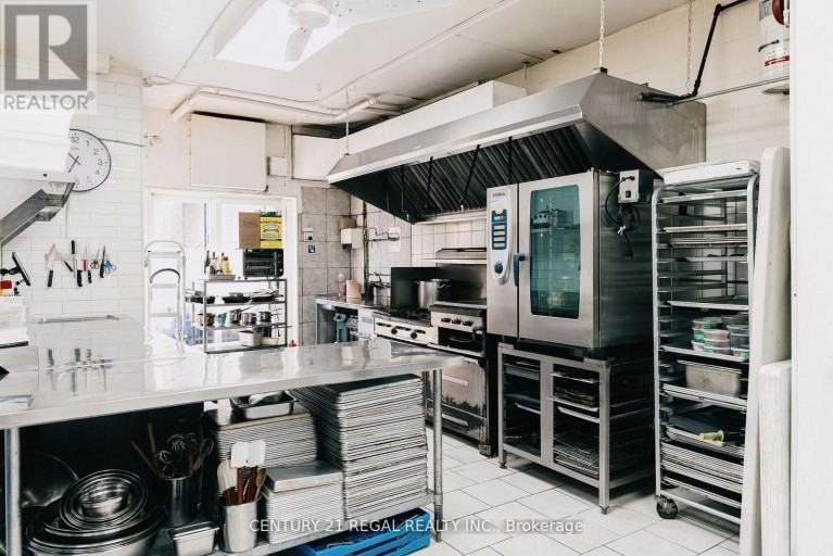 109 JEFFERSON AVENUE, Toronto (South Parkdale), Ontario, M6K3E4
