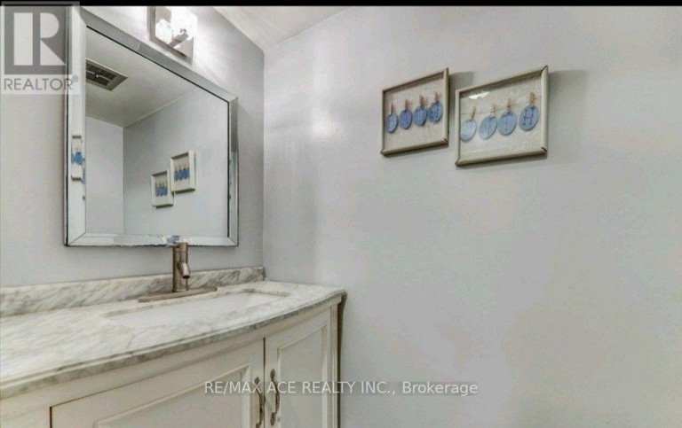 608 - 3420 EGLINTON AVENUE E, Toronto (Scarborough Village), Ontario, M1J2H9