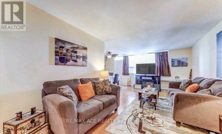 608 - 3420 EGLINTON AVENUE E, Toronto (Scarborough Village), Ontario, M1J2H9