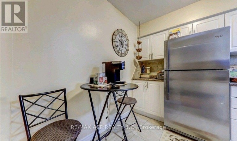 608 - 3420 EGLINTON AVENUE E, Toronto (Scarborough Village), Ontario, M1J2H9