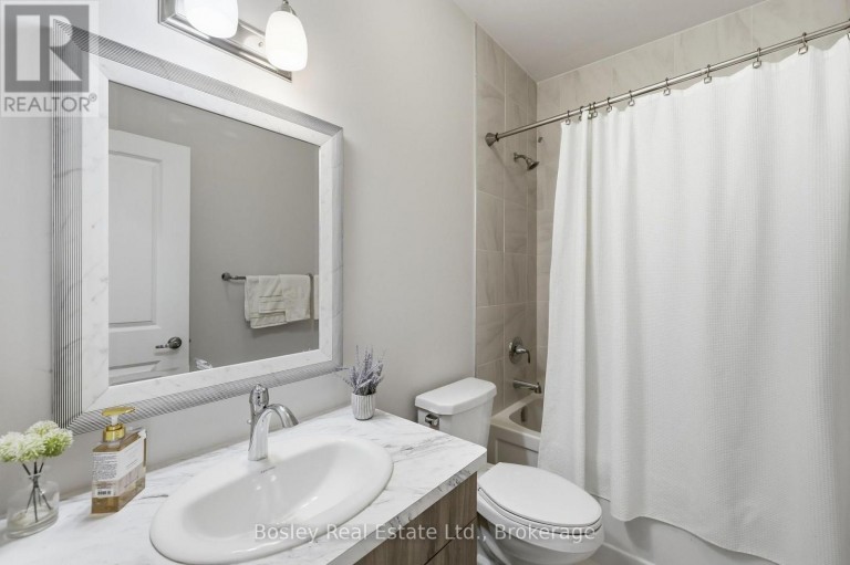 104 SYCAMORE STREET, Blue Mountains, Ontario, L9Y5S9
