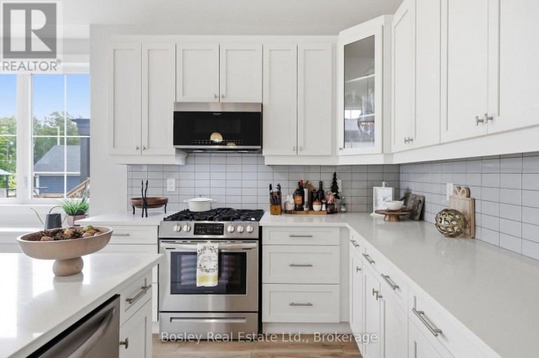 104 SYCAMORE STREET, Blue Mountains, Ontario, L9Y5S9