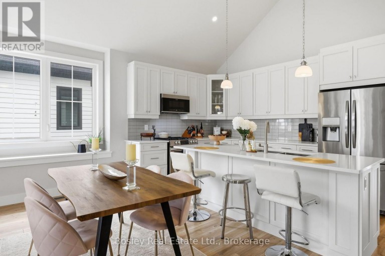 104 SYCAMORE STREET, Blue Mountains, Ontario, L9Y5S9