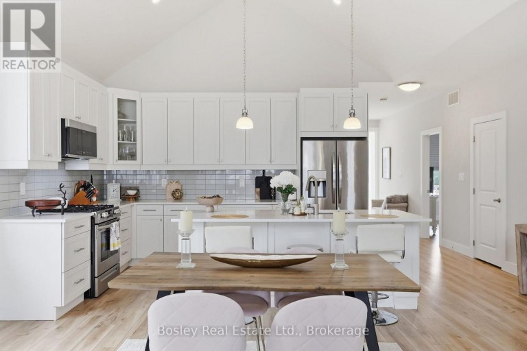 104 SYCAMORE STREET, Blue Mountains, Ontario, L9Y5S9