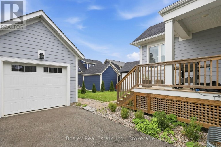 104 SYCAMORE STREET, Blue Mountains, Ontario, L9Y5S9