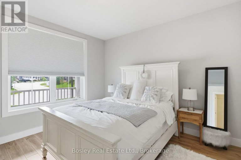 104 SYCAMORE STREET, Blue Mountains, Ontario, L9Y5S9