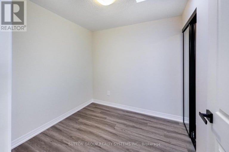 114 - 1585 ROSE WAY, Milton (CB Cobban), Ontario, L9E0J2