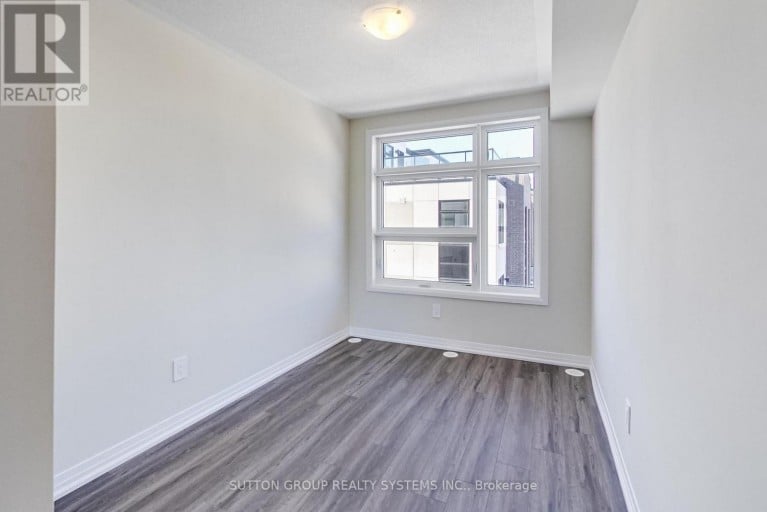 114 - 1585 ROSE WAY, Milton (CB Cobban), Ontario, L9E0J2