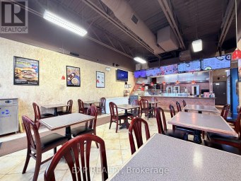 #3 - 4543 KINGSTON ROAD Toronto (West Hill) Ontario photo 4