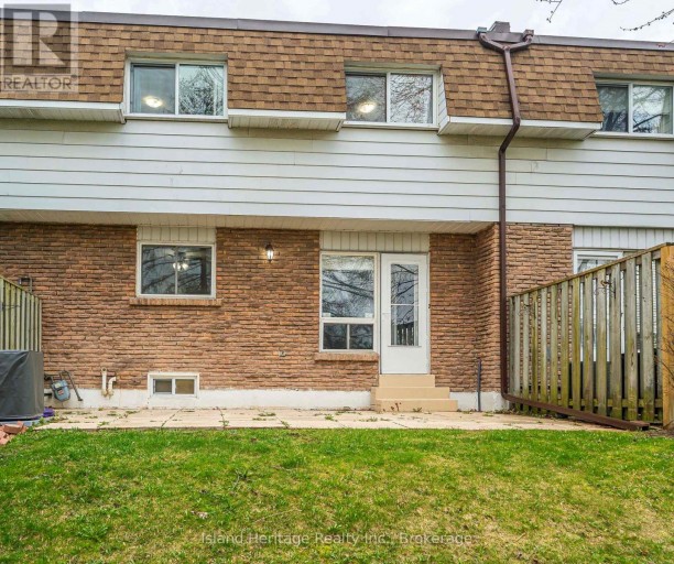 3 - 730 CEDAR STREET, Oshawa (Lakeview), Ontario, L1H4M6