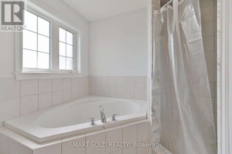 51 BRAMSEY STREET, Georgina (Sutton & Jackson's Point), Ontario, L0E1R0