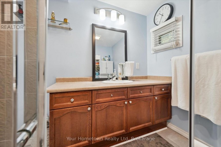 12 SECOND AVENUE, Centre Wellington, Ontario, N1M2W5