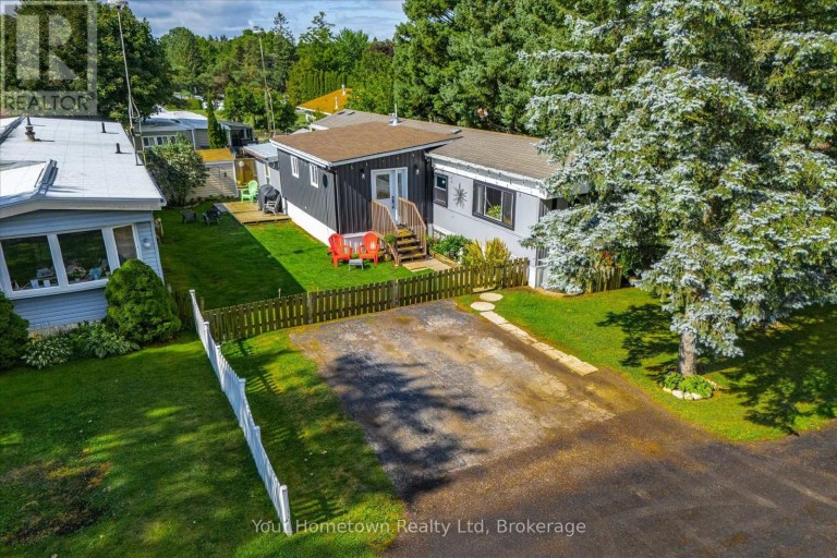 12 SECOND AVENUE, Centre Wellington, Ontario, N1M2W5
