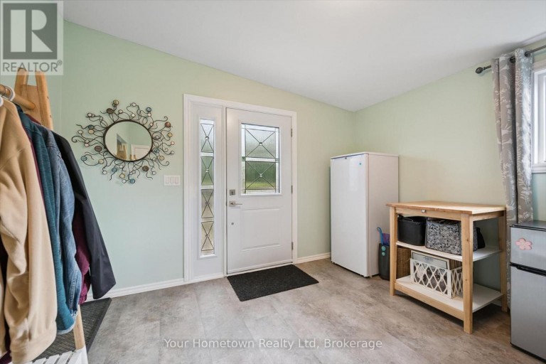 12 SECOND AVENUE, Centre Wellington, Ontario, N1M2W5
