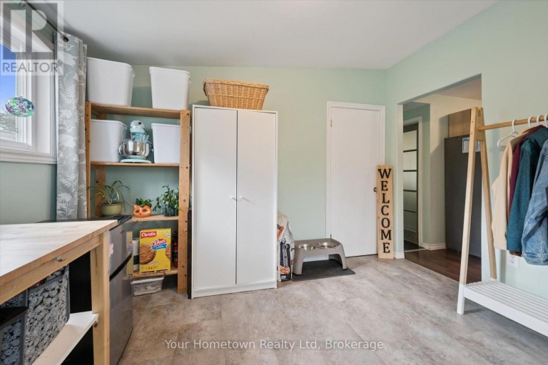 12 SECOND AVENUE, Centre Wellington, Ontario, N1M2W5