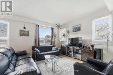 154 - 7155 MAGISTRATE TERRACE Mississauga (Meadowvale Village) Ontario photo 8