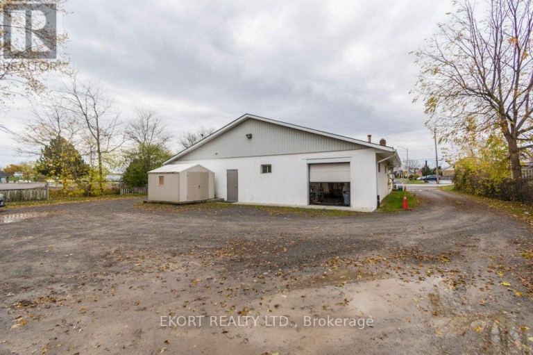 112 COLLEGE STREET W, Belleville (Belleville Ward), Ontario, K8P2G5