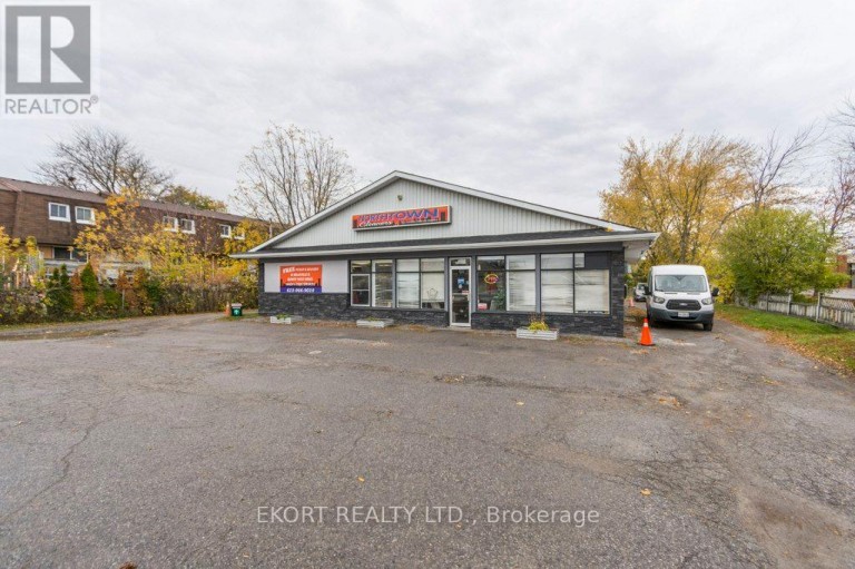 112 COLLEGE STREET W, Belleville (Belleville Ward), Ontario, K8P2G5