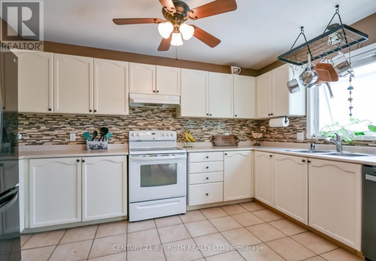 42 FARMSTEAD CRESCENT, Barrie (Holly), Ontario, L4N8S1