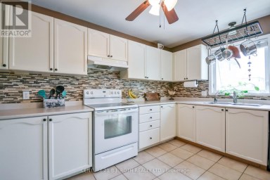 42 FARMSTEAD CRESCENT Barrie (Holly) Ontario photo 6